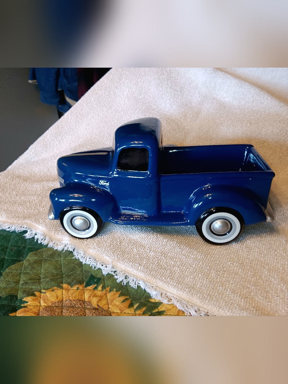 1940 Ford Ceramic Collectible Pick Up Truck